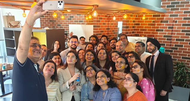 Holi 1
